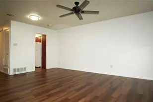 1008 Southmoor Dr, Arlington, TX 76010 - Photo 2
