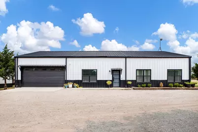 224 Lyla Lane, Whitewright, TX 75491 - Photo 2