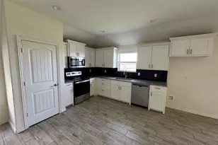 3409 Sandstone Dr, Sherman, TX 75092 - Photo 4