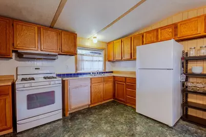 615 SW 20th Street, Mineral Wells, TX 76067 - Photo 6
