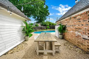 504 Quail Cove Ct, Hurst, TX 76054 - Photo 12