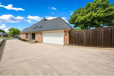 504 Quail Cove Court, Hurst, TX 76054 - Photo 4