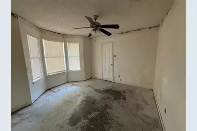 6313 Overlake Drive, Fort Worth, TX 76135 - Photo 8