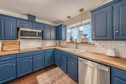 5500 Meadow Oak Street, North Richland Hills, TX 76180 - Photo 4