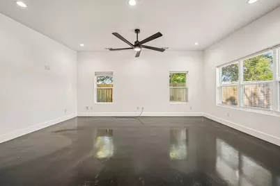 613 W Florence Street, Denison, TX 75020 - Photo 10