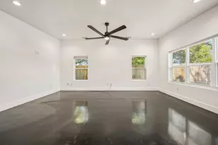 613 W Florence St, Denison, TX 75020 - Photo 10