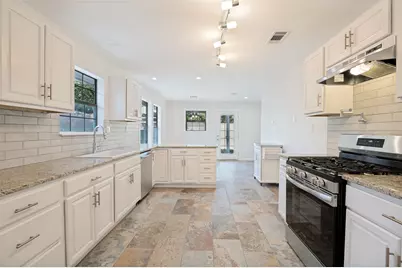 803 Hollywood Avenue, Dallas, TX 75208 - Photo 14