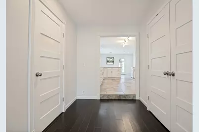803 Hollywood Avenue, Dallas, TX 75208 - Photo 16