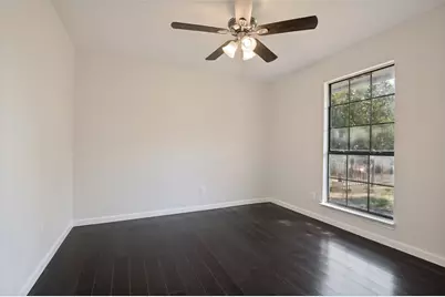 803 Hollywood Avenue, Dallas, TX 75208 - Photo 20