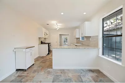803 Hollywood Avenue, Dallas, TX 75208 - Photo 10