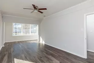 5700 Pershing Ave, Fort Worth, TX 76107 - Photo 10