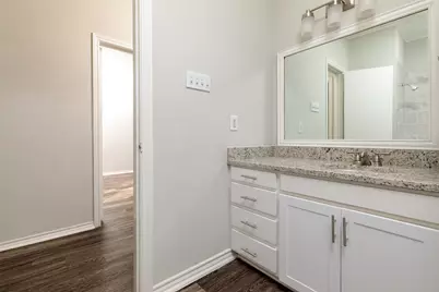 5700 Pershing Avenue, Fort Worth, TX 76107 - Photo 22