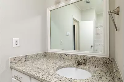 5700 Pershing Avenue, Fort Worth, TX 76107 - Photo 22