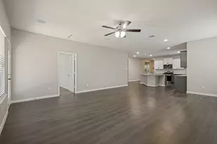 707 Range Dr, Princeton, TX 75407 - Photo 2