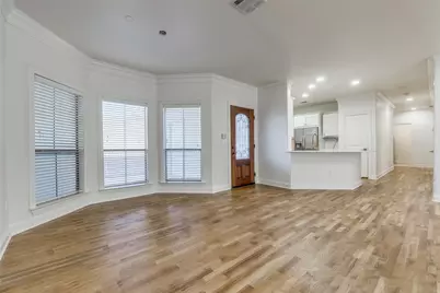 4210 Prescott #C, Dallas, TX 75219 - Photo 4