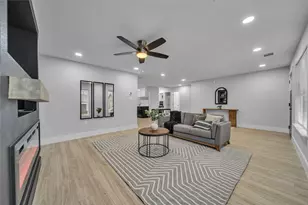 1213 Bowie St, Garland, TX 75040 - Photo 8