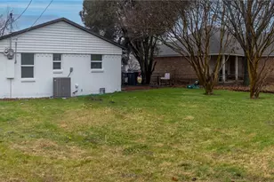 1213 Bowie St, Garland, TX 75040 - Photo 22