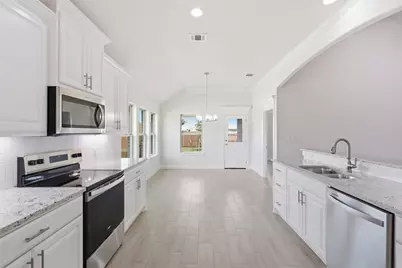 816 Haley Street, Springtown, TX 76082 - Photo 12