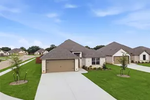 816 Haley St, Springtown, TX 76082 - Photo 2