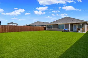 402 Branch Canyon Wy, Princeton, TX 75407 - Photo 26