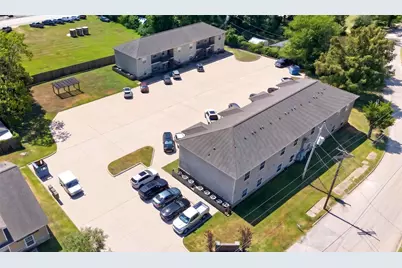 403 Nacogdoches Street, Center, TX 75935 - Photo 12