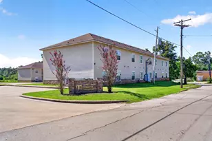 403 Nacogdoches St, Center, TX 75935 - Photo 4