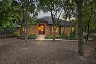 290 Ashford Ln, Midlothian, TX 76065 - Photo 1