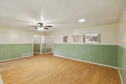 512 Brown Trail Court, Hurst, TX 76053 - Photo 12