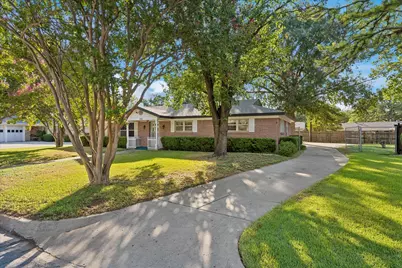 512 Brown Trail Court, Hurst, TX 76053 - Photo 1