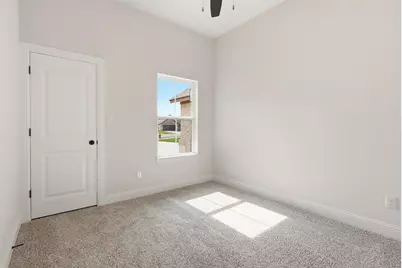 728 Raylan Street, Springtown, TX 76082 - Photo 26