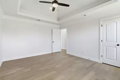 728 Raylan Street, Springtown, TX 76082 - Photo 22