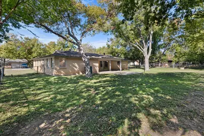 4316 Ashmore Drive, North Richland Hills, TX 76180 - Photo 4