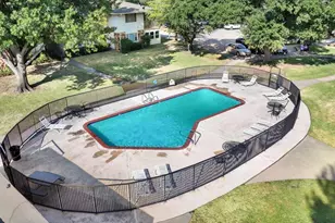 114 Harbor Dr, Runaway Bay, TX 76426 - Photo 32