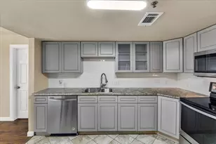 114 Harbor Dr, Runaway Bay, TX 76426 - Photo 18