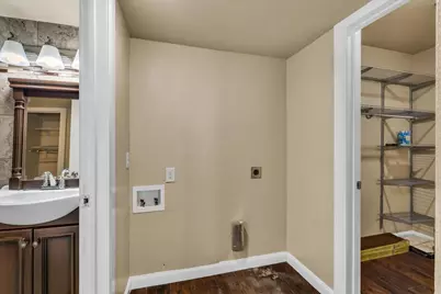 114 Harbor Drive #219, Runaway Bay, TX 76426 - Photo 24