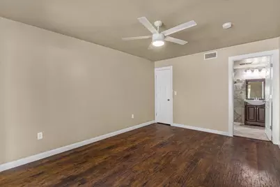 114 Harbor Drive #219, Runaway Bay, TX 76426 - Photo 10