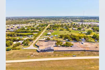 3609 Sparks Lane, Crowley, TX 76036 - Photo 4