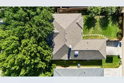10209 Forrest Drive, Frisco, TX 75035 - Photo 4