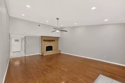 3310 Magnolia Court, Rowlett, TX 75089 - Photo 4