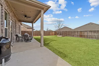 910 Blackhawk Drive, Princeton, TX 75407 - Photo 4