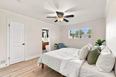 1407 Glenhill Lane, Lewisville, TX 75077 - Photo 16