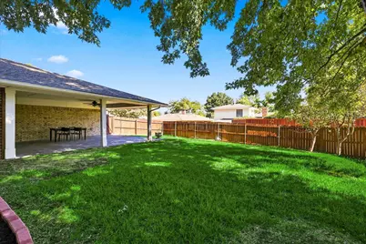 1407 Glenhill Lane, Lewisville, TX 75077 - Photo 32