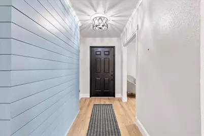 1407 Glenhill Lane, Lewisville, TX 75077 - Photo 2