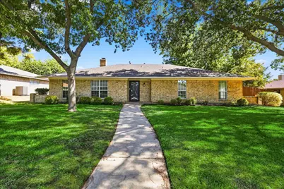 1407 Glenhill Lane, Lewisville, TX 75077 - Photo 34