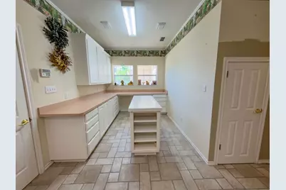 702 Pintail Court, Granbury, TX 76049 - Photo 12