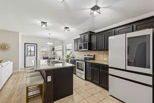 9213 Hill Topper Trl, Fort Worth, TX 76131 - Photo 8