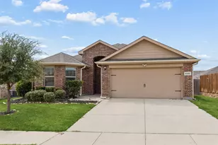 9213 Hill Topper Trl, Fort Worth, TX 76131 - Photo 1