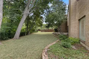 6822 Blue Mesa Dr, Dallas, TX 75252 - Photo 36