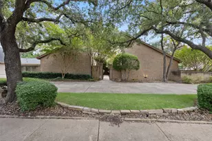 6822 Blue Mesa Dr, Dallas, TX 75252 - Photo 2