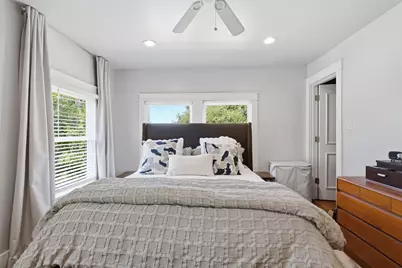 1915 Alston Avenue, Fort Worth, TX 76110 - Photo 20